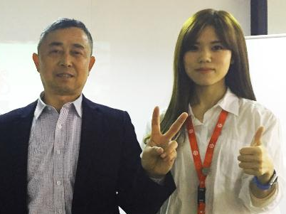 競網(wǎng)30位客服MM為服務集體出走